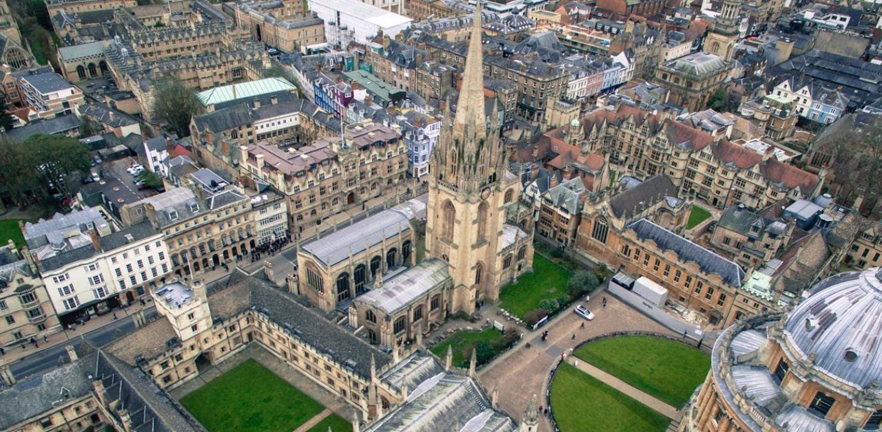 Brussels Airlines Oxford Office in England