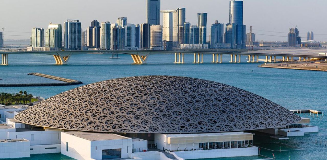 Flydubai Airlines Abu Dhabi Office in United Arab Emirates