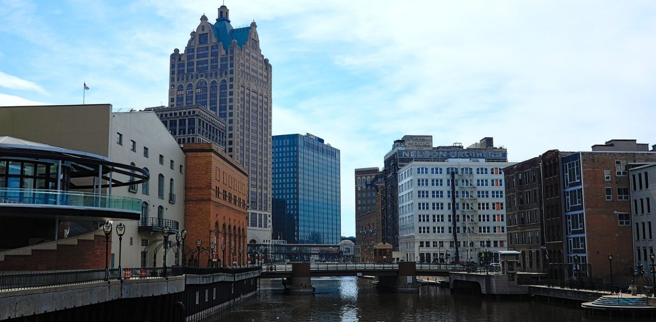 Oman Air Milwaukee Office in Wisconsin 