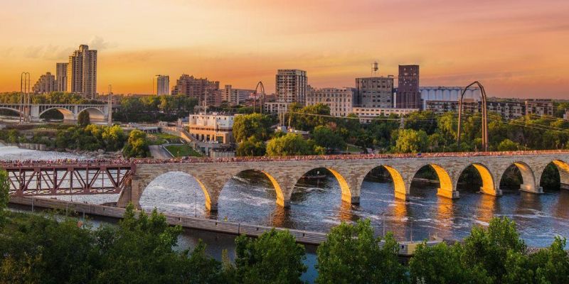 Minneapolis-St Paul