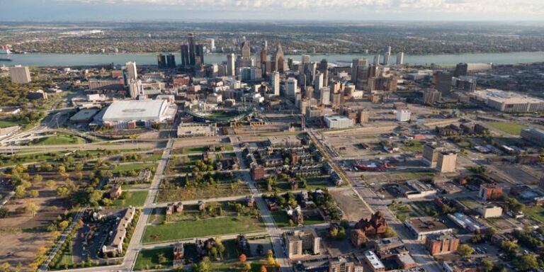 Frontier Airlines Detroit Office in Michigan
