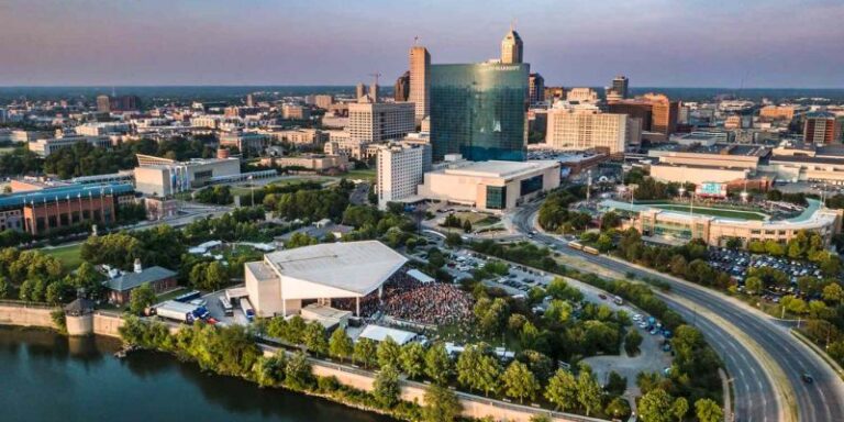 Frontier Airlines Indianapolis office in Indiana