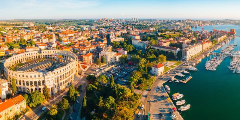 Pula